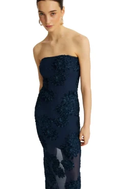 Kjole<ROTATE 3D Mesh Maxi Dress Kjole Mørkeblå