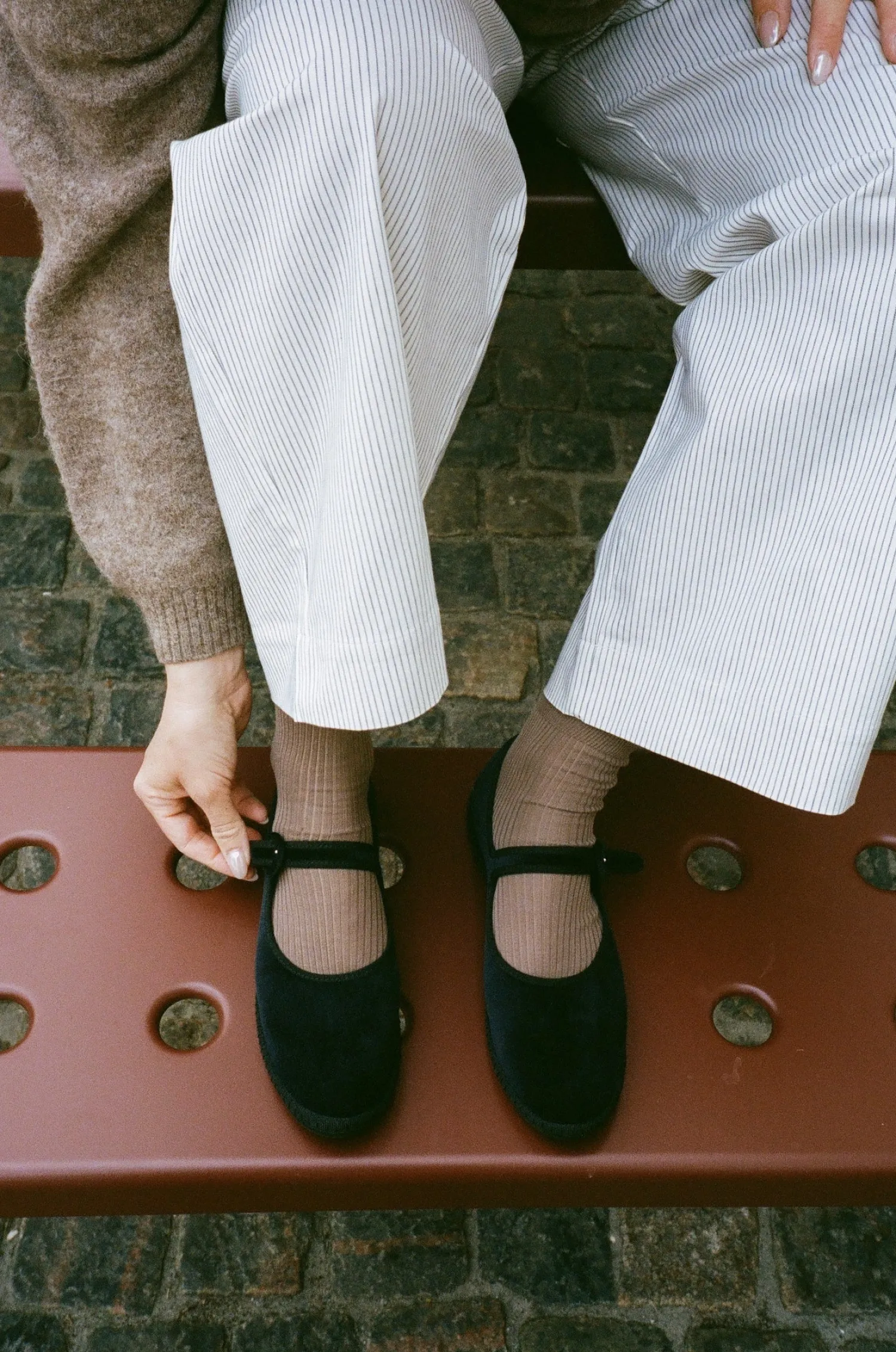 Sko<Yori Jomo Mary Jane Flats Velluto Sko Sort